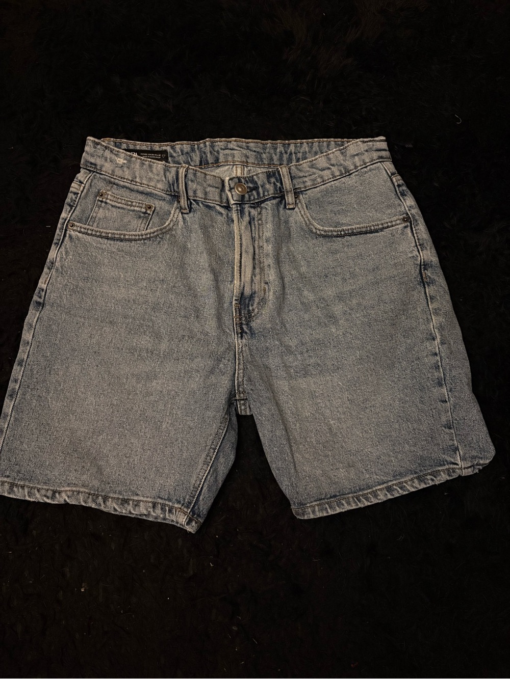 Zara Men's Light Blue Denim Shorts